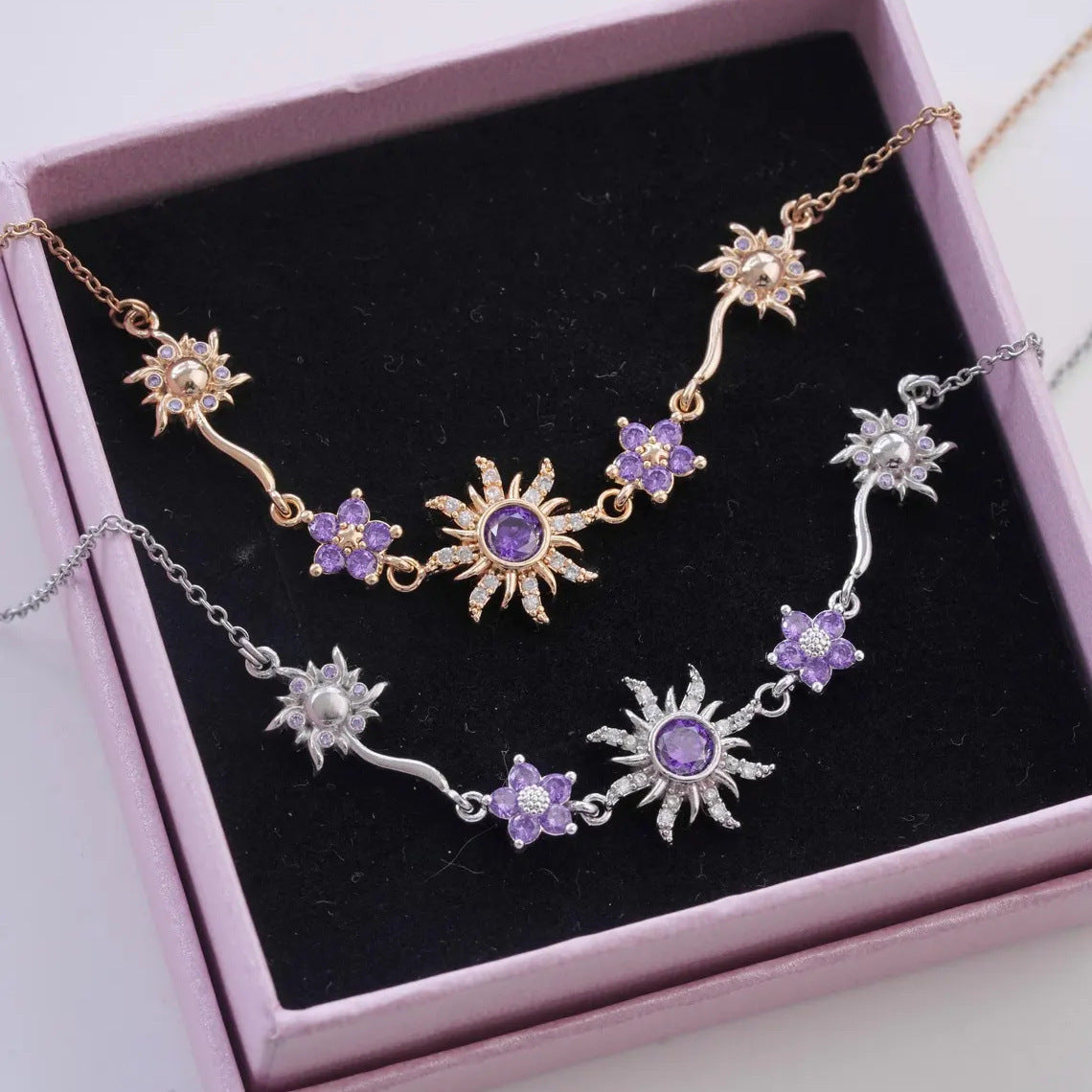 ✨💎Purple rhinestone sunburst bracelet✨💎Βραχιόλι με μωβ στρας και ηλιοφάνεια